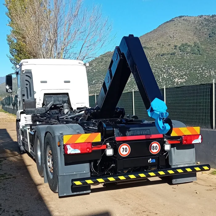 Veicolo industriale dopo il completamento dell’allestimento Delmac