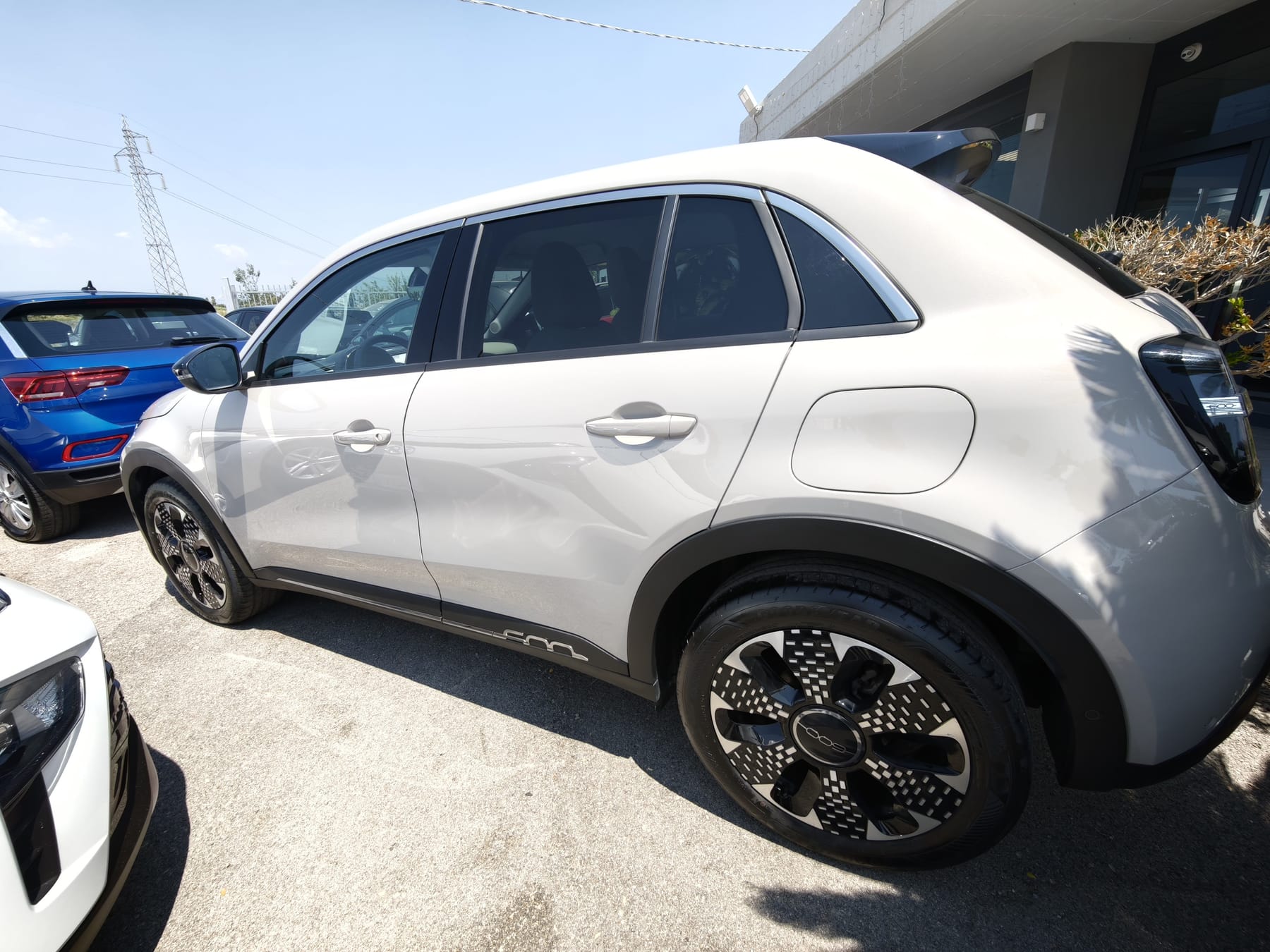 Auto disponibile presso Latina Cars 2